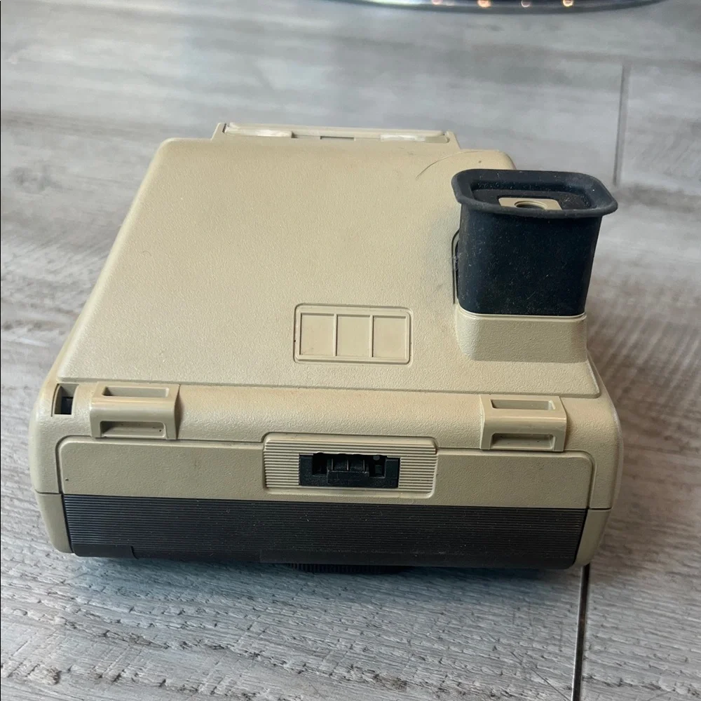 Kodak Partytime Instant Camera - Tan and Black